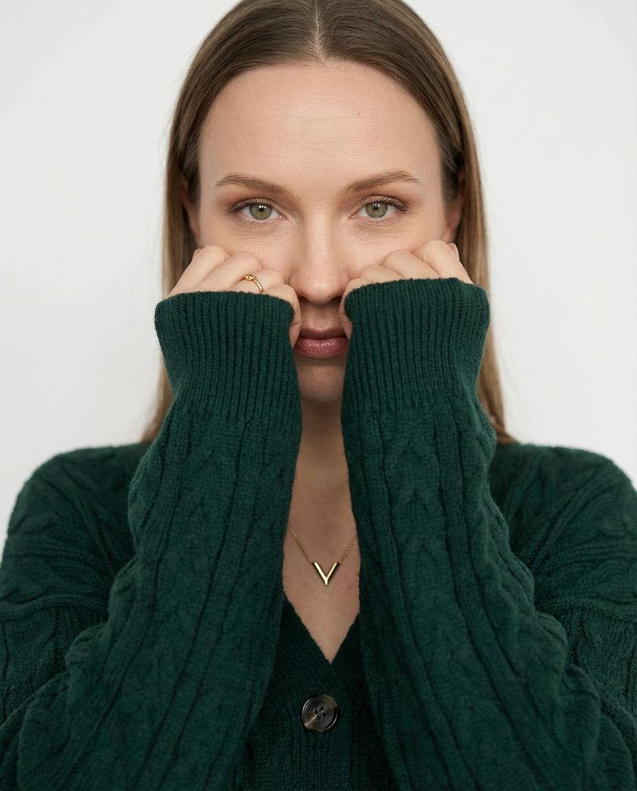 Miška megztas megztinis su kabeliu 