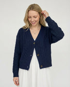 Miška megztas megztinis su kabeliu 