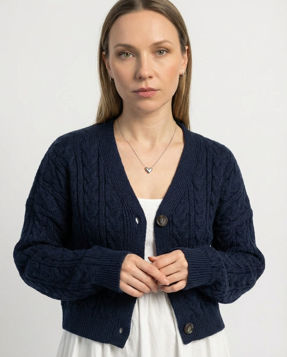 Miška megztas megztinis su kabeliu 