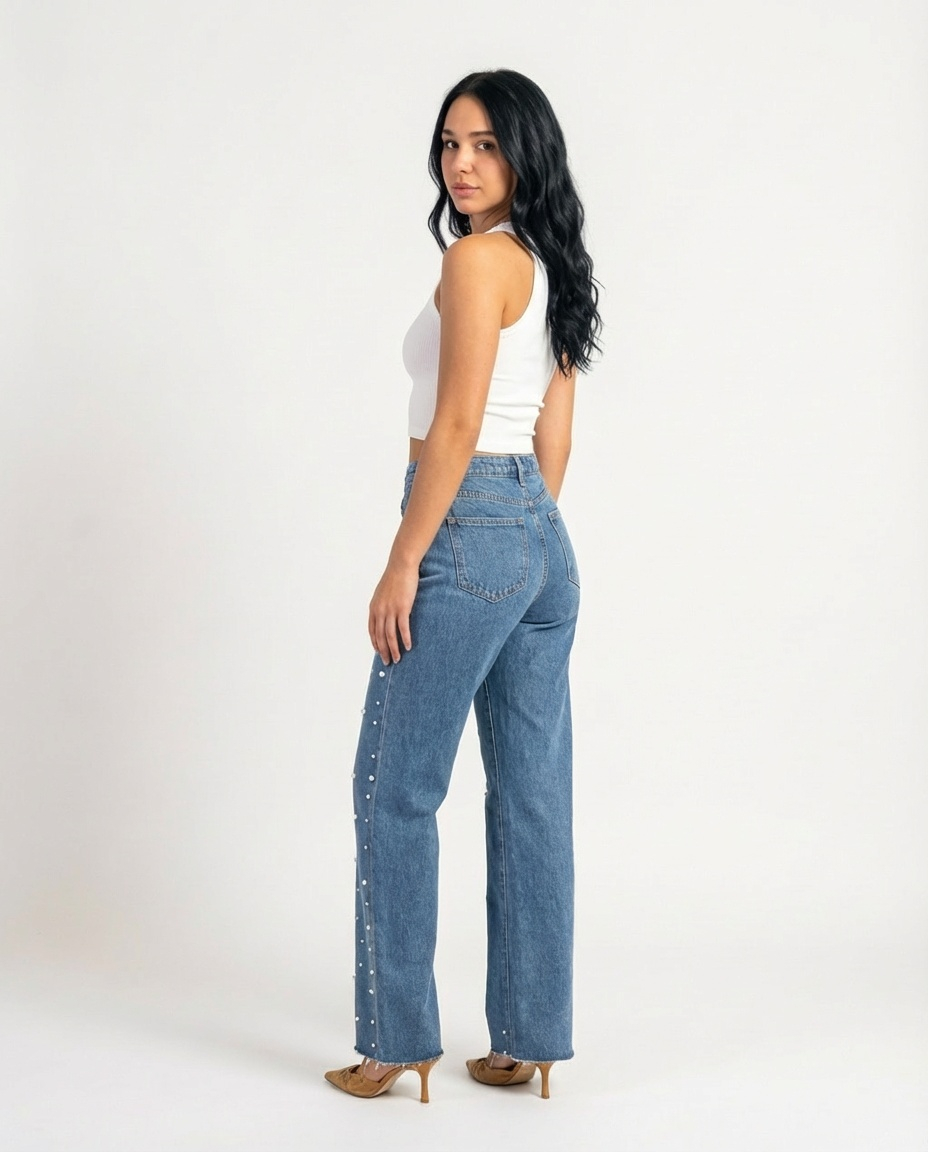 Žara karoliukais puoštas džinsinis audinys