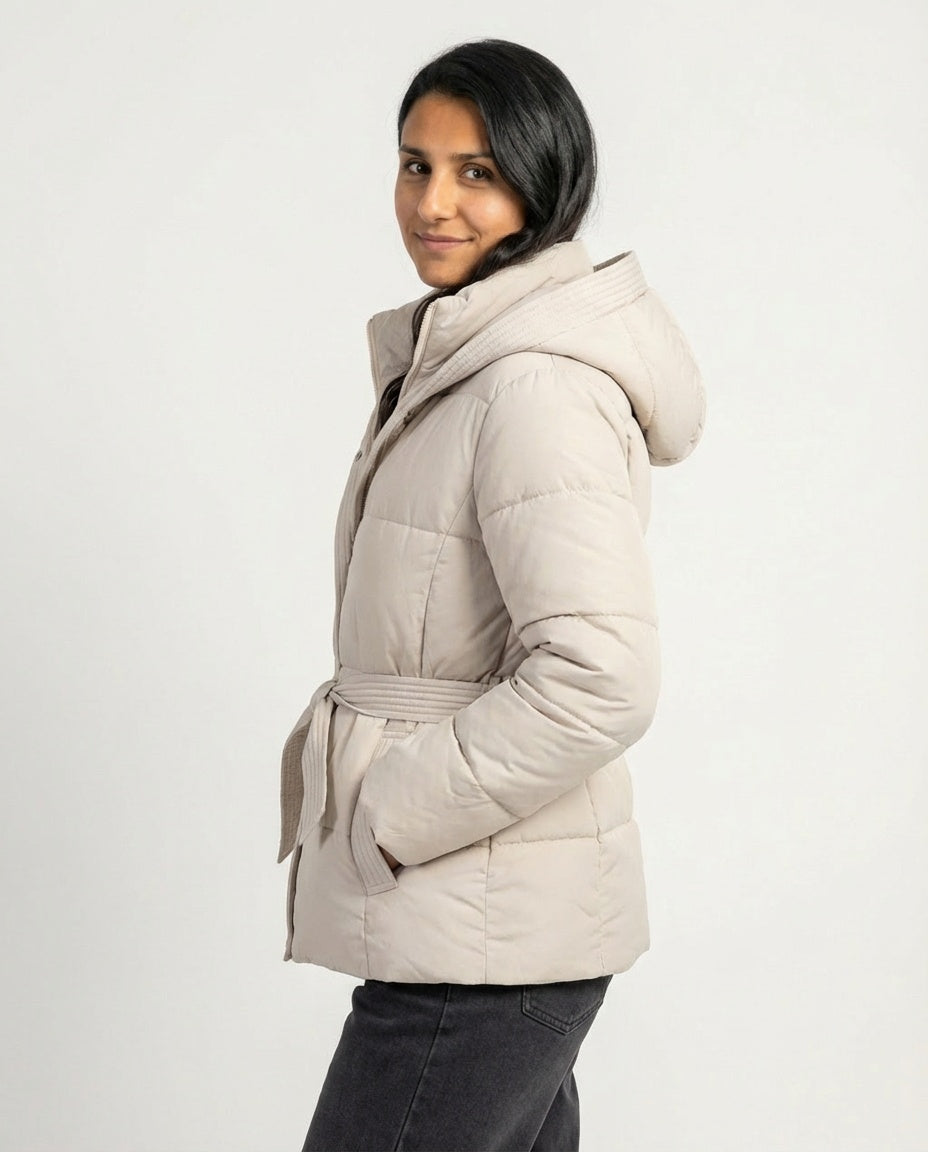 Aira pūsta striukė su diržu 