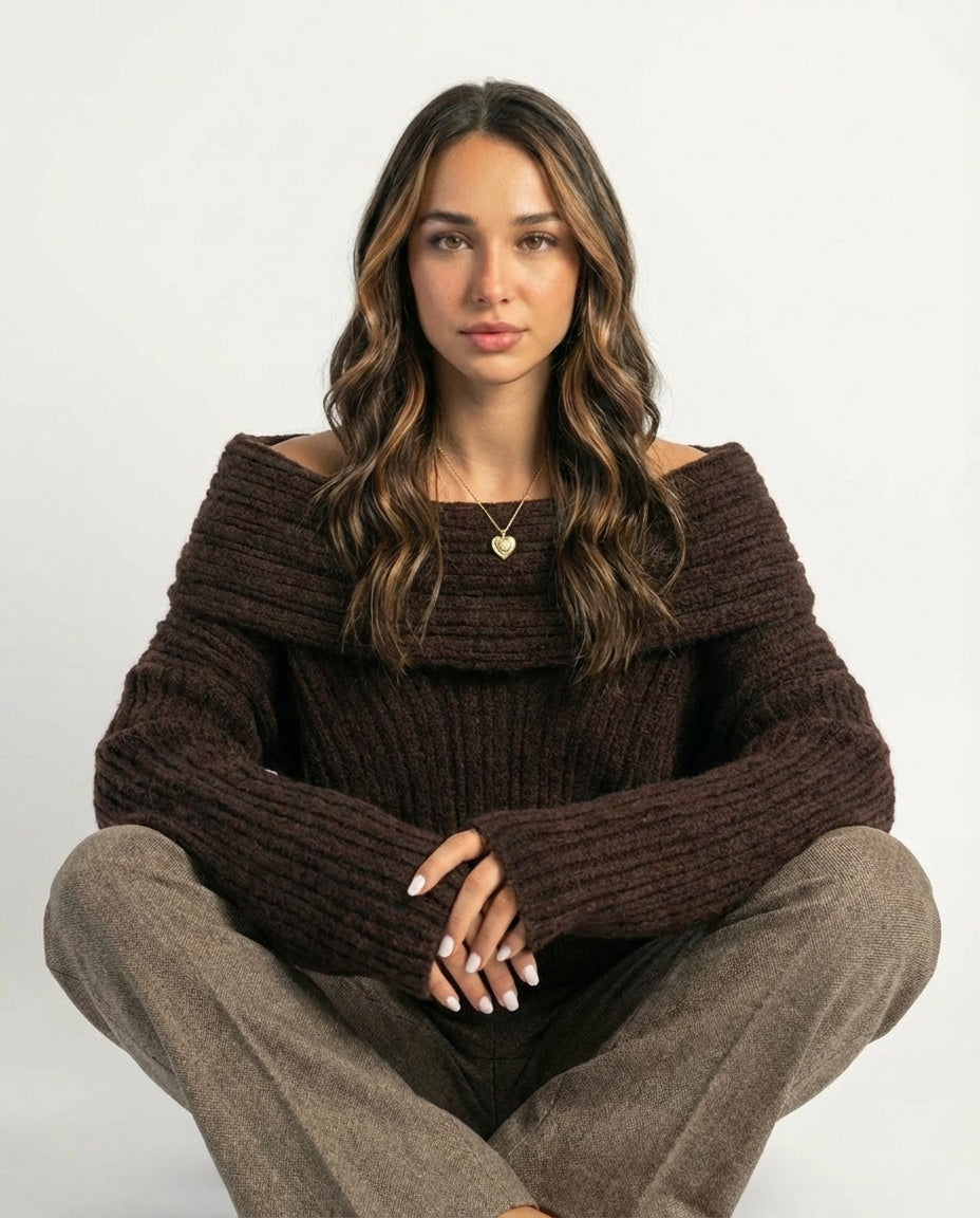 Saulė Off-Shoulder Knit