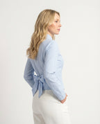 Neris marškinėliai su raišteliais priekyje 